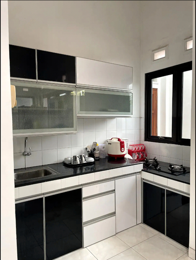 Dining Room 7