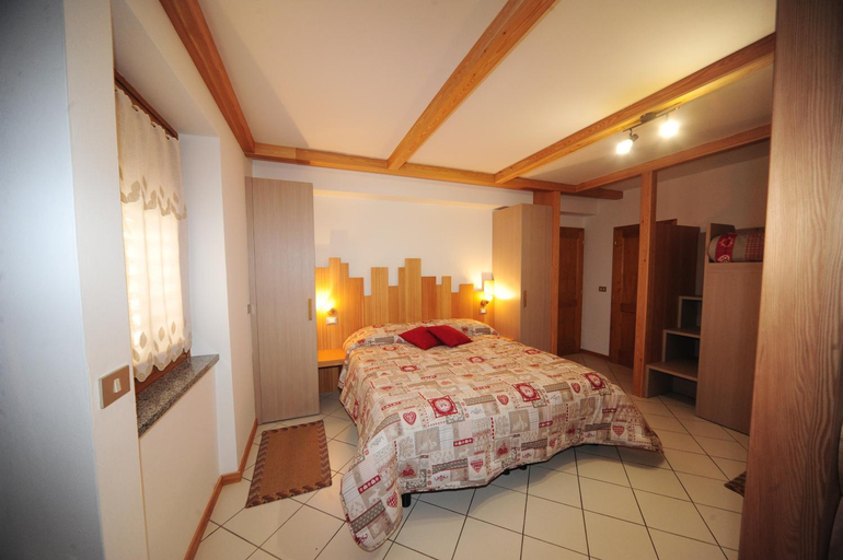Others 4, Appartamenti e Camere Veronica, Trento