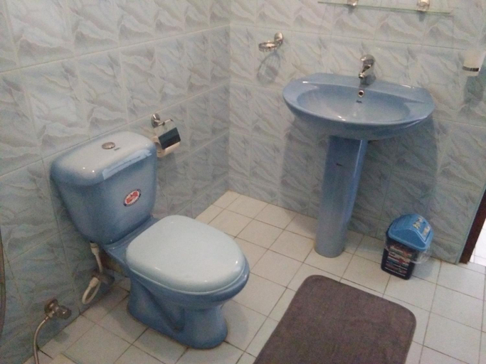 Bathroom 4, Hotel Ocean View Cottage Hikkaduwa, Hikkaduwa