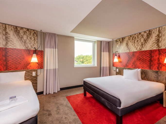 Bedroom 3, ibis Bern Expo, Bern
