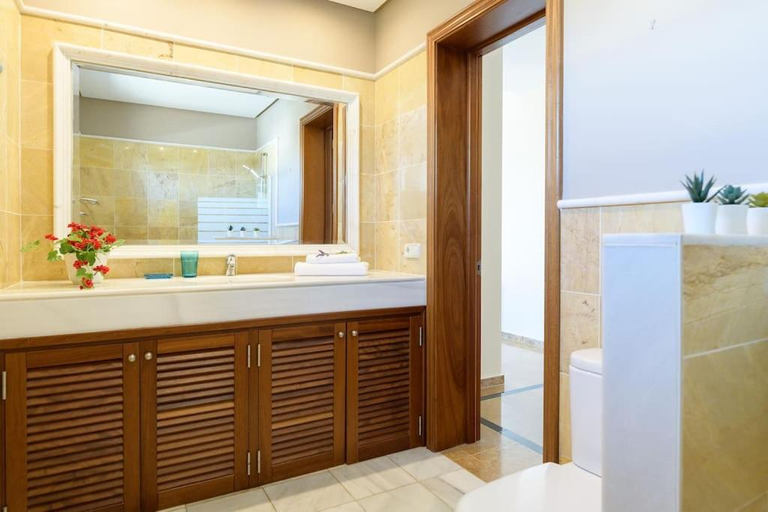 Bathroom 2, Hipoclub Villas, Aguamarina 10, Las Palmas
