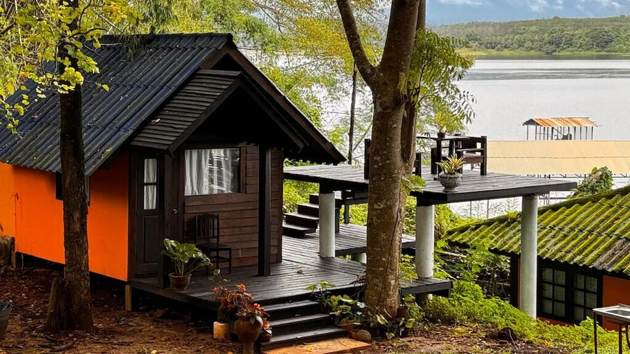 Exterior & Views 2, Kawarin Saiyai Cottage and Lake, Thong Pha Phum