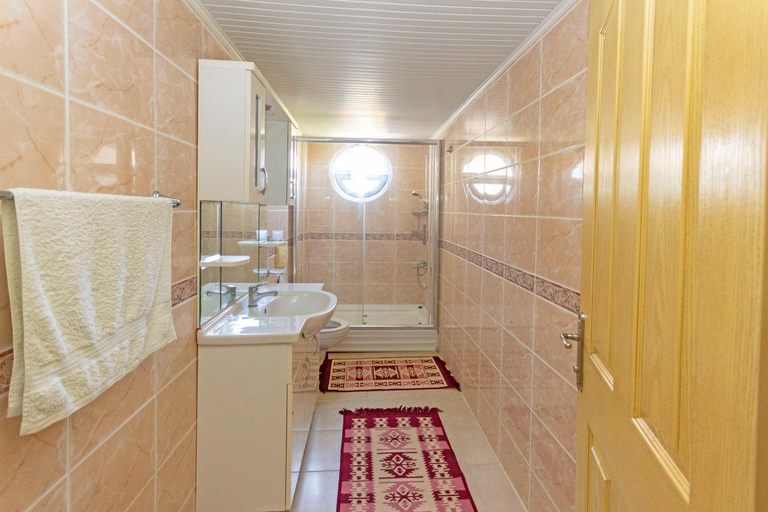 Bathroom 3, Paradise Town Villa Orchard, Serik