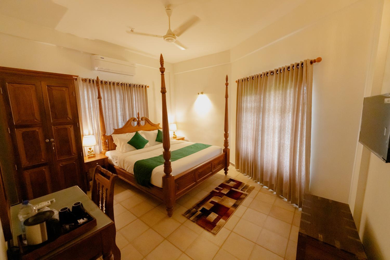 Others 5, seacoast inn fortkochi, Ernakulam
