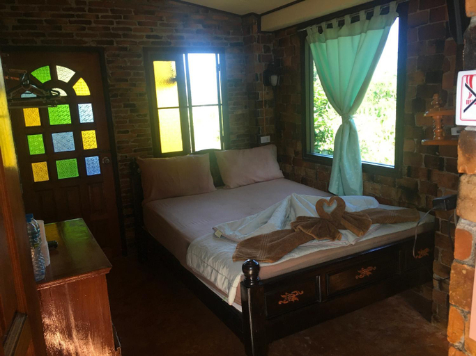 Others 3, Sunflowerbungalow, Takua Pa