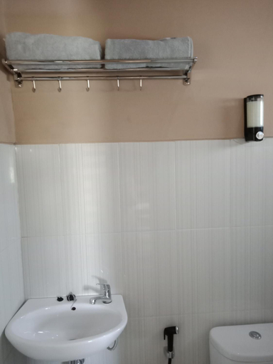 Bathroom 5, JOGLOPARI GuestHouse bukan untuk pasangan non pasutri, Bantul