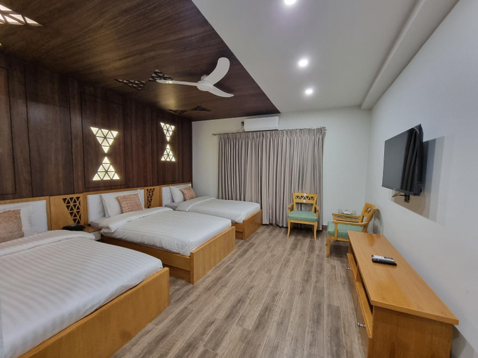 Others 4, Grand Hotel Quetta, Quetta