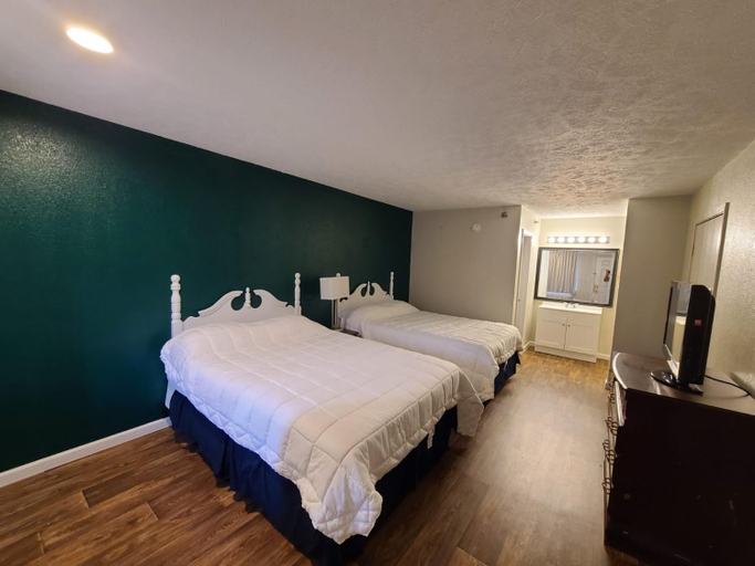 Bedroom 2, Mississippi Hotel, Noxubee