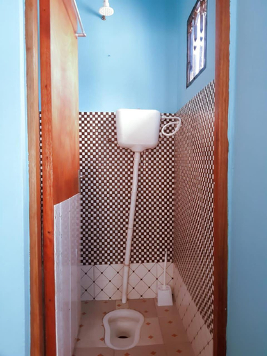 Bathroom, Charming Getaway in Tanga, Tanga