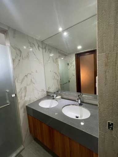 Bathroom 2, The Millas Hostel, Quezon City