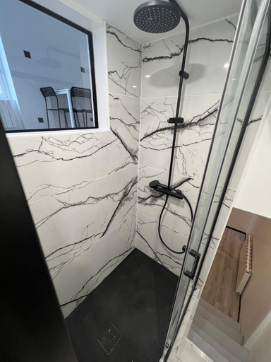 Bathroom 4, Pere Lachaise Gem, Paris