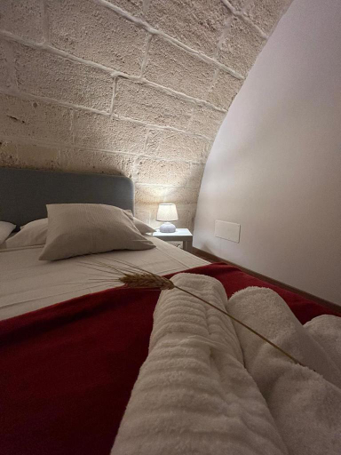 Others 4, B&B LE CUSPIDI, Taranto