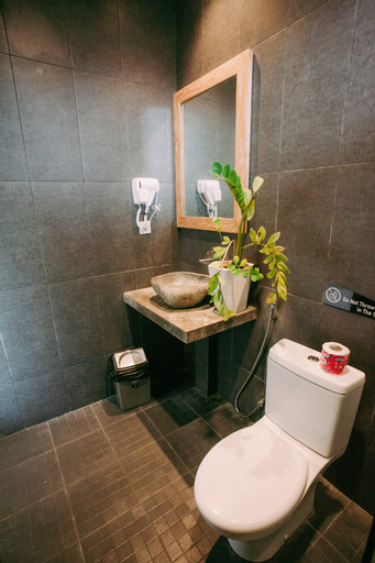 Bathroom 2