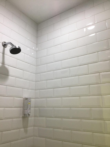 Bathroom 10