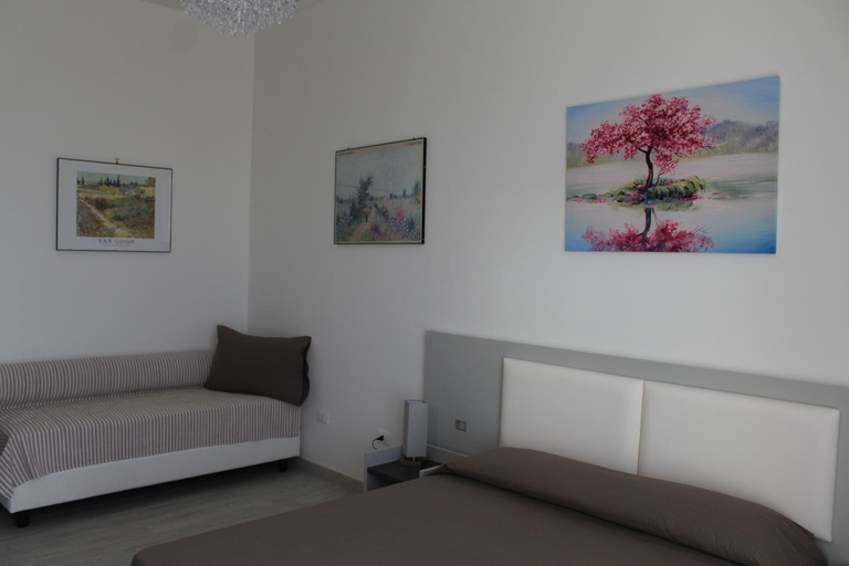 Others 3, Rahal B&B, Palermo
