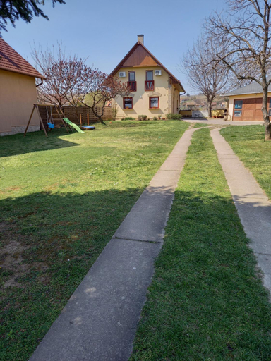 Others 2, Burai Vendeghaz, Siklósi