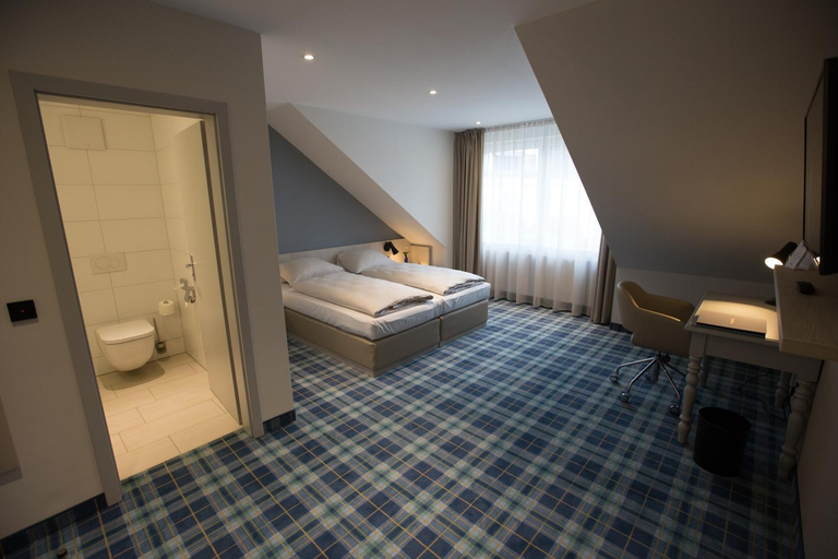 Bedroom 10