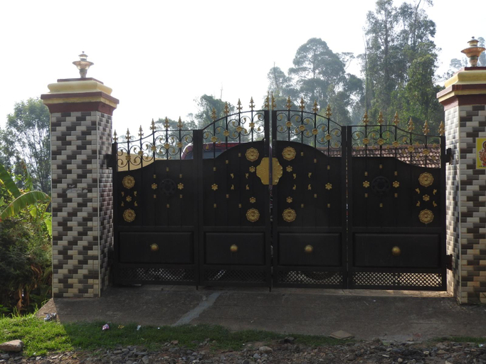 Others 5, Shanthi Villa, The Nilgiris