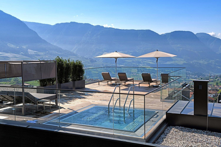 Others 3, Hotel Patrizia, Bolzano