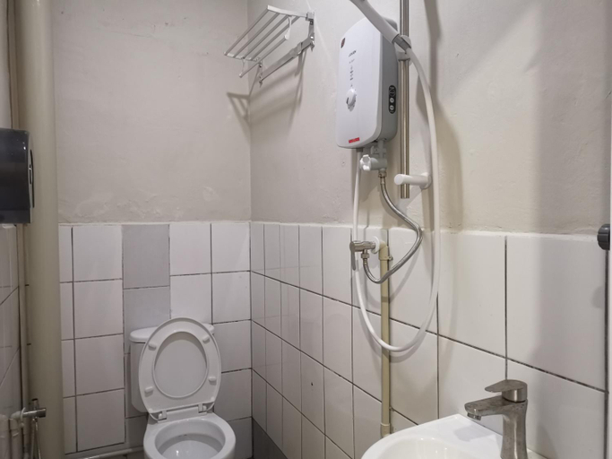 Bathroom 3, Maco Inn Century @Johor Bahru, Johor Bahru