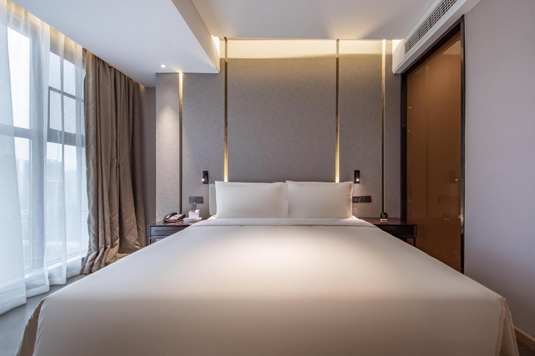 Bedroom 12