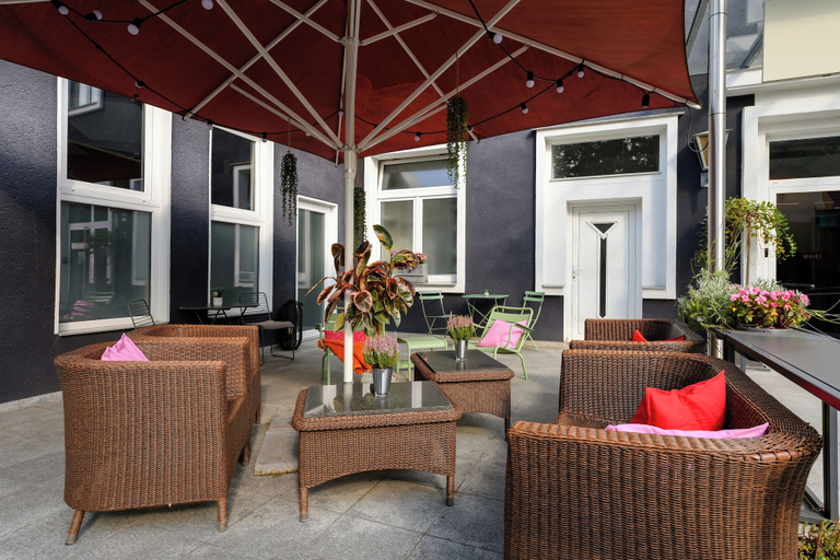 Exterior & Views 2, SleepinRoomz Boutique Hotel Dortmund-West, Dortmund