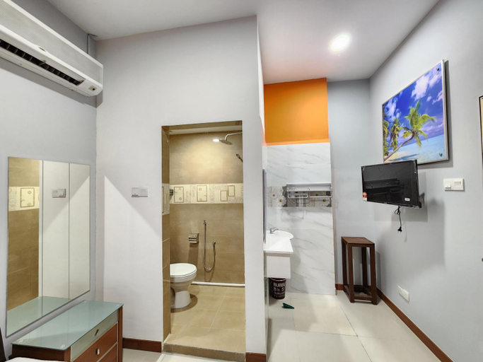 Bathroom 3, Holiday Hostel KLCC, Kuala Lumpur