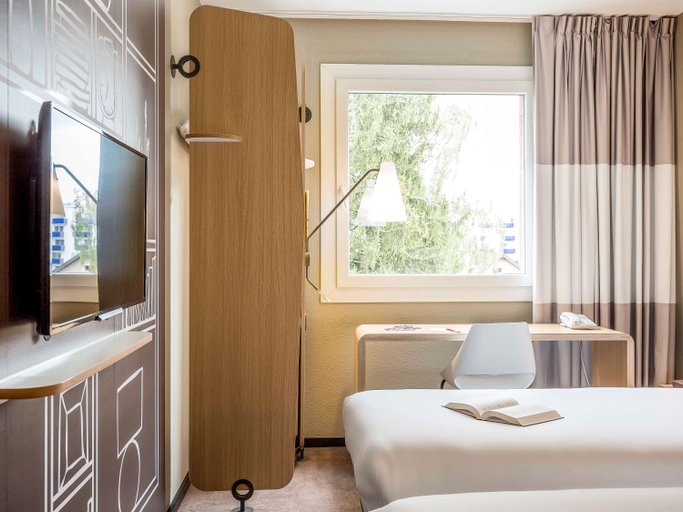 Bedroom 3, ibis Genève Aéroport, Genève