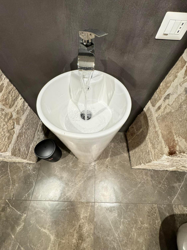 Bathroom, AMALE' SUITE 10 GIAPPONE, Bari