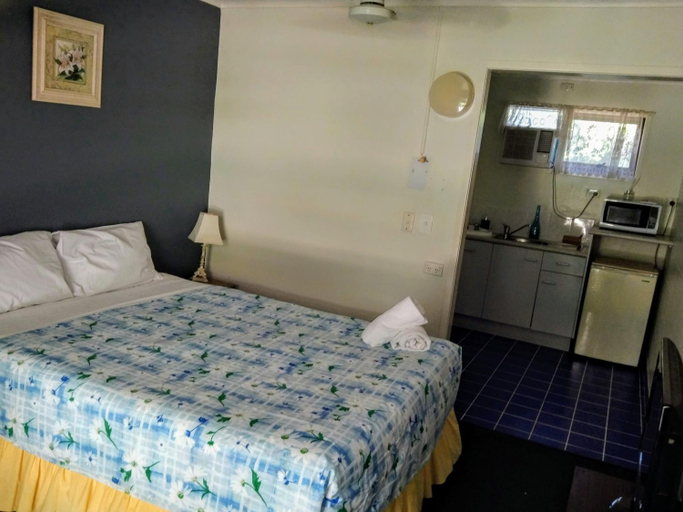 Others 4, Bargara Beach Motor Inn budget accommodation pet friendly on application, Burnett - Pt A