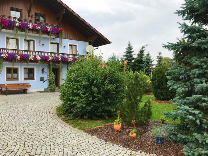 Others 3, Mesnerhof, Rottal-Inn