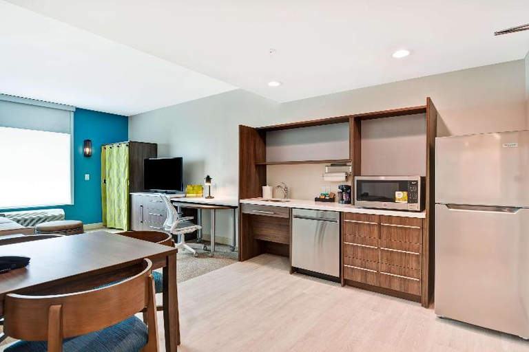 Dining Room 14
