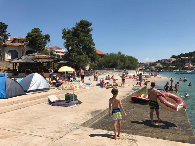 Others 2, Villa Big Blue, Tisno, Tisno