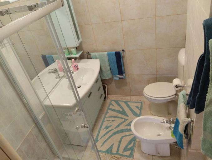 Others 2, B&B Angolo Verde, Terni