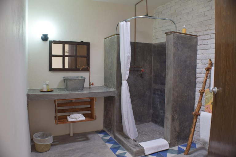 Bathroom 4, Finca del Pomar, Huasca de Ocampo