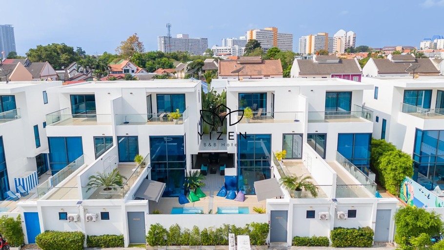 YiZen VIP Luxury Palm Springs Villa in Pattaya, Pattaya