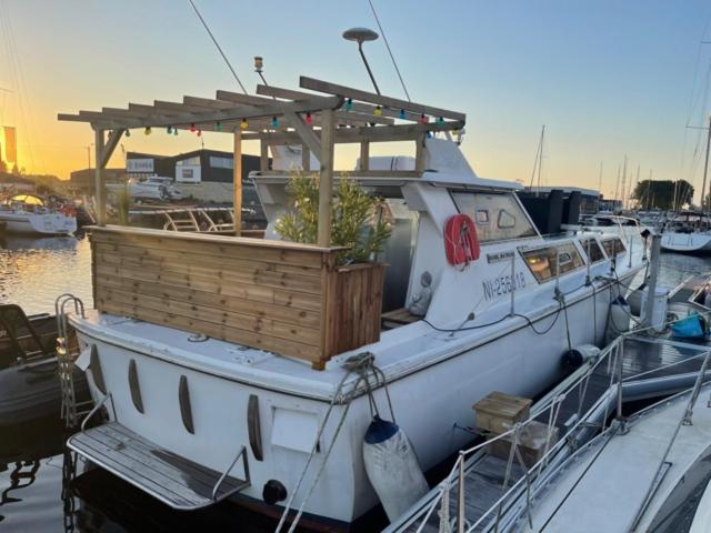 Exterior & Views 4, Exceptionnel bateau maison reine mathilde, Calvados