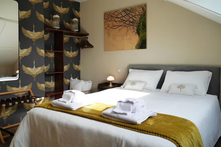 Bedroom 2, Chambres d'Hotes La mesange a tete Bleue, Saône-et-Loire