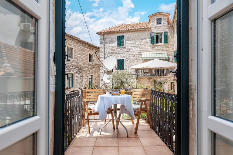 Others 5, Kotor Nest