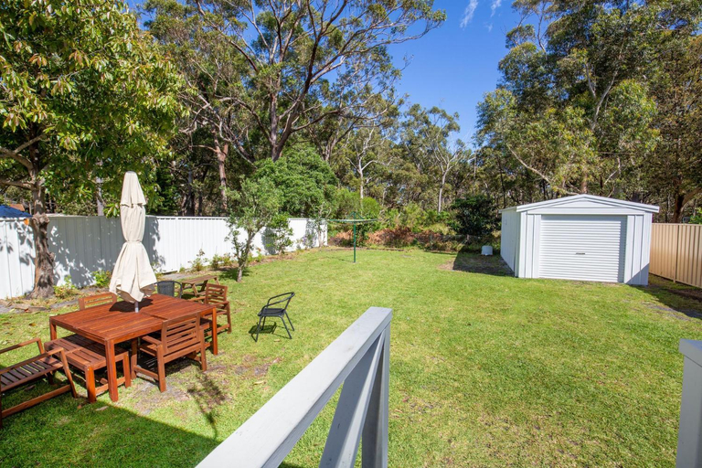 Exterior & Views 1, Callala Cottage 4 Mins Walk to Beach, Shoalhaven - Pt B