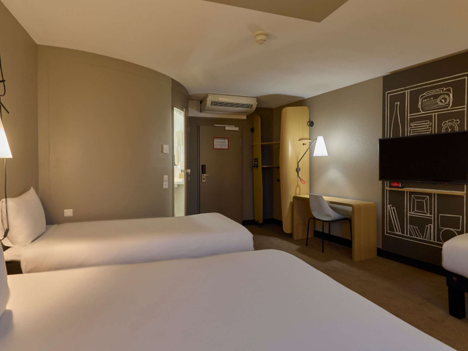 Bedroom 3, ibis Bern Expo, Bern