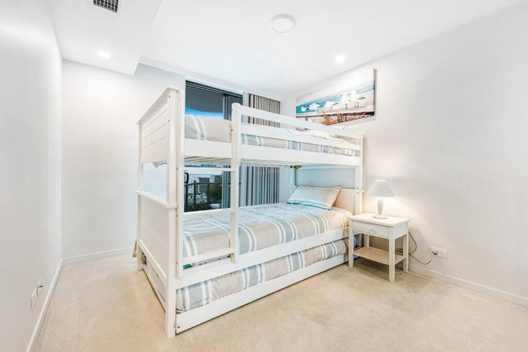 Bedroom 2, SEASIDE ESCAPE@ The Cosmopolitan Unit 10406, Maroochy - Maroochydore
