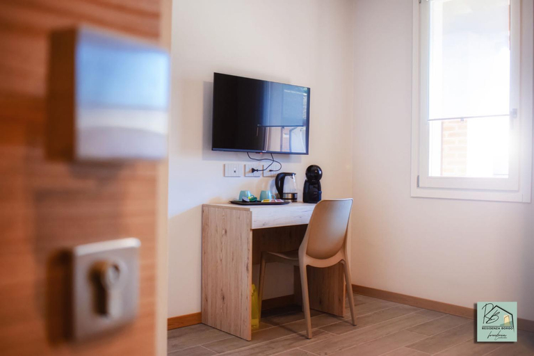 Others 3, Residenza Borgo Hotel, Brescia
