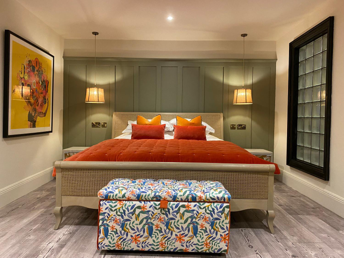 Bedroom 2, Halford House - Adults Only Guest House, Gloucestershire