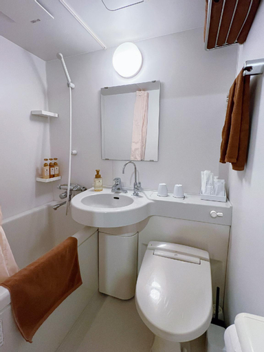 Bathroom 2