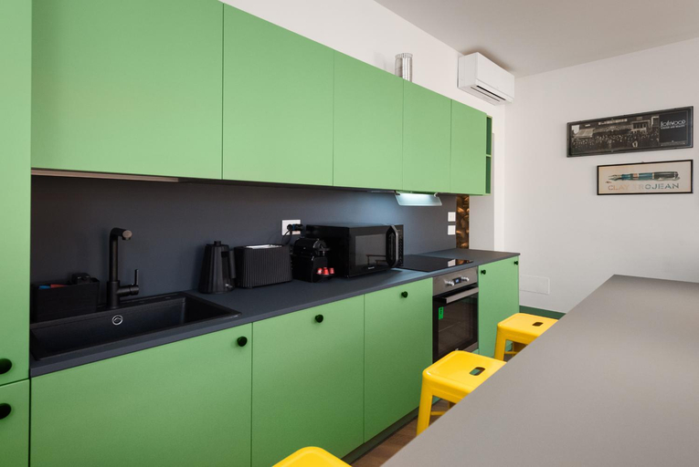 Kitchen 5, Flats4rent Carla's Apartments, Verona