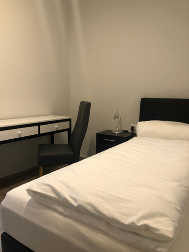Bedroom 23