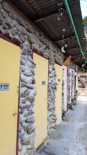 Bathroom 4, Harrera Perhentian, Long Beach, Besut