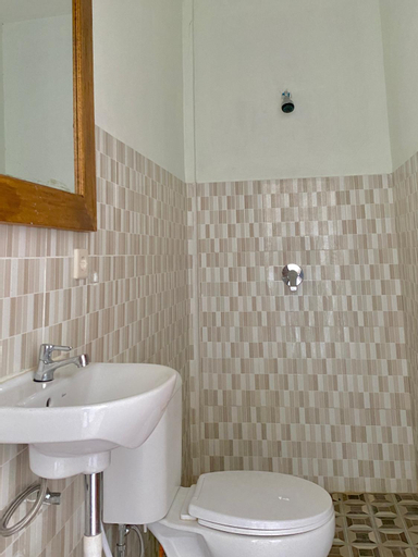 Bathroom 5