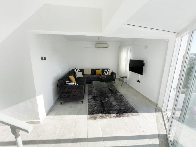 Others 4, Bodrum Gundogan Koyu Havuzlu Site, Bodrum
